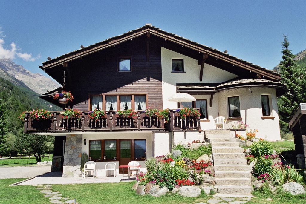 Апартаменты Haus Alpenstern Саас-Грунд Номер фото