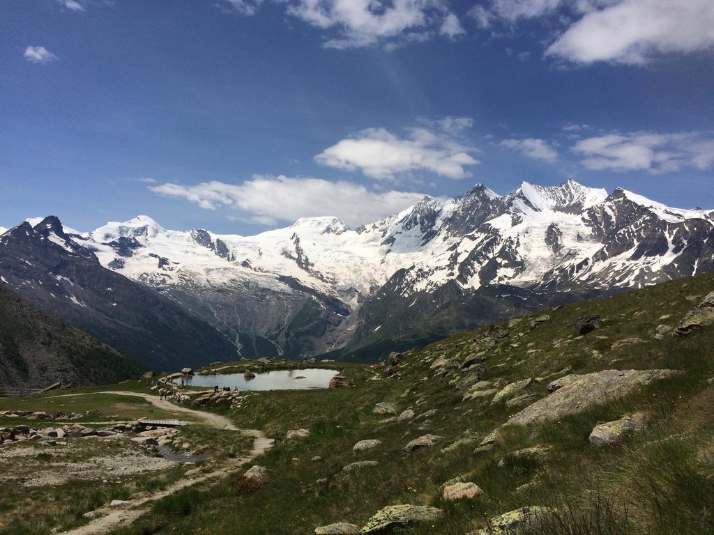Апартаменты Haus Alpenstern Саас-Грунд Экстерьер фото