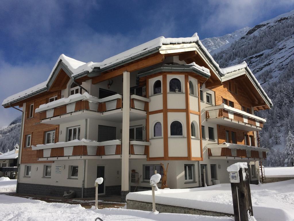 Апартаменты Haus Alpenstern Саас-Грунд Экстерьер фото